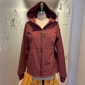 Mondetta Active Soft Shell Hooded Jacket (For Women) size Medium